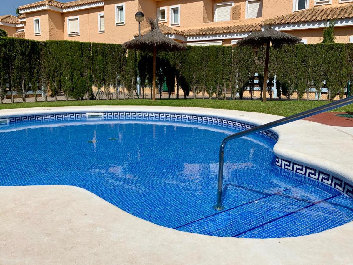 شقة Marinas Sol - Tu Hogar Con Jardin Privado! مْبيرا المظهر الخارجي الصورة